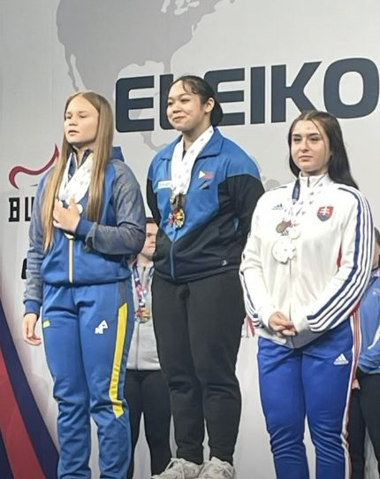 Sabina Santos on the podium